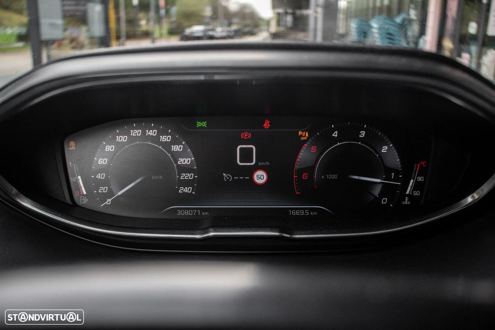 Peugeot 3008 BlueHDi 130 Stop & Start Active - 18