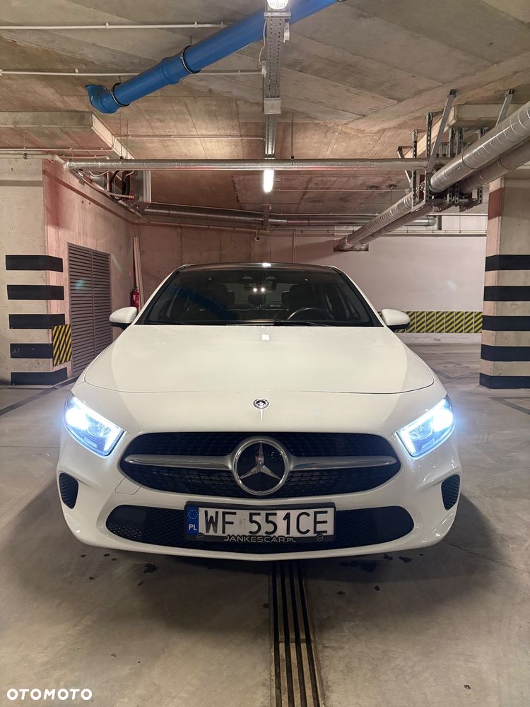 Mercedes-Benz Klasa A 220 4Matic 7G-DCT - 2
