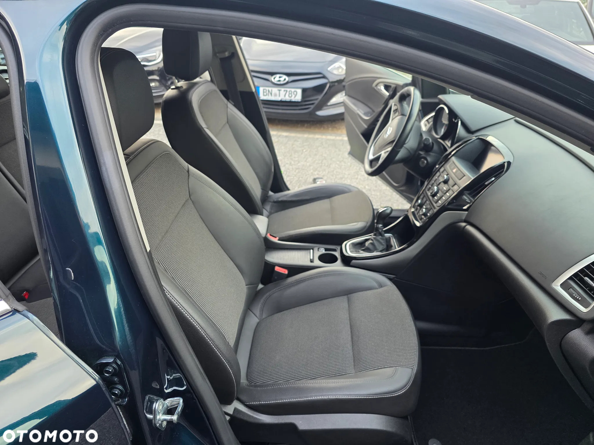 Opel Astra - 18