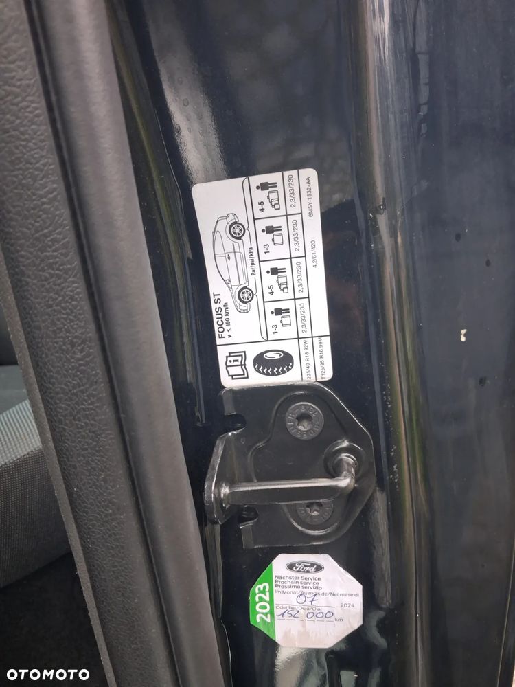 Ford Focus 2.5 ST - 7