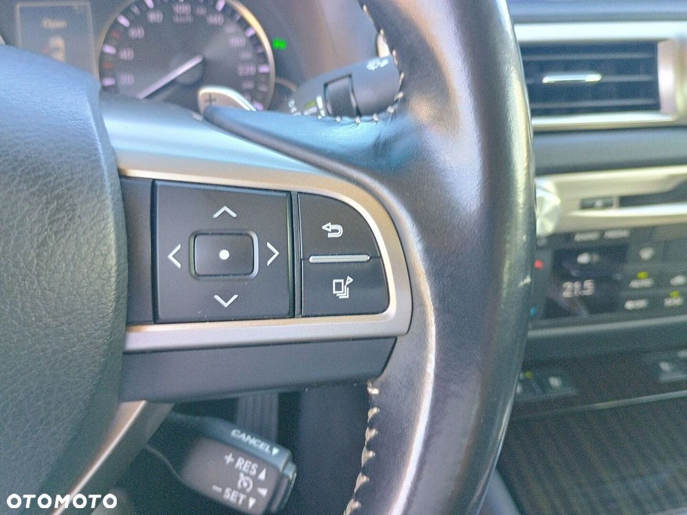 Lexus GS - 22