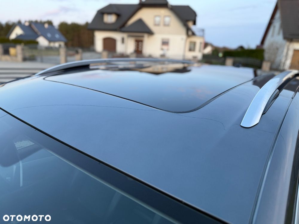 Volkswagen Sharan 2.0 TDI Highline DSG - 8