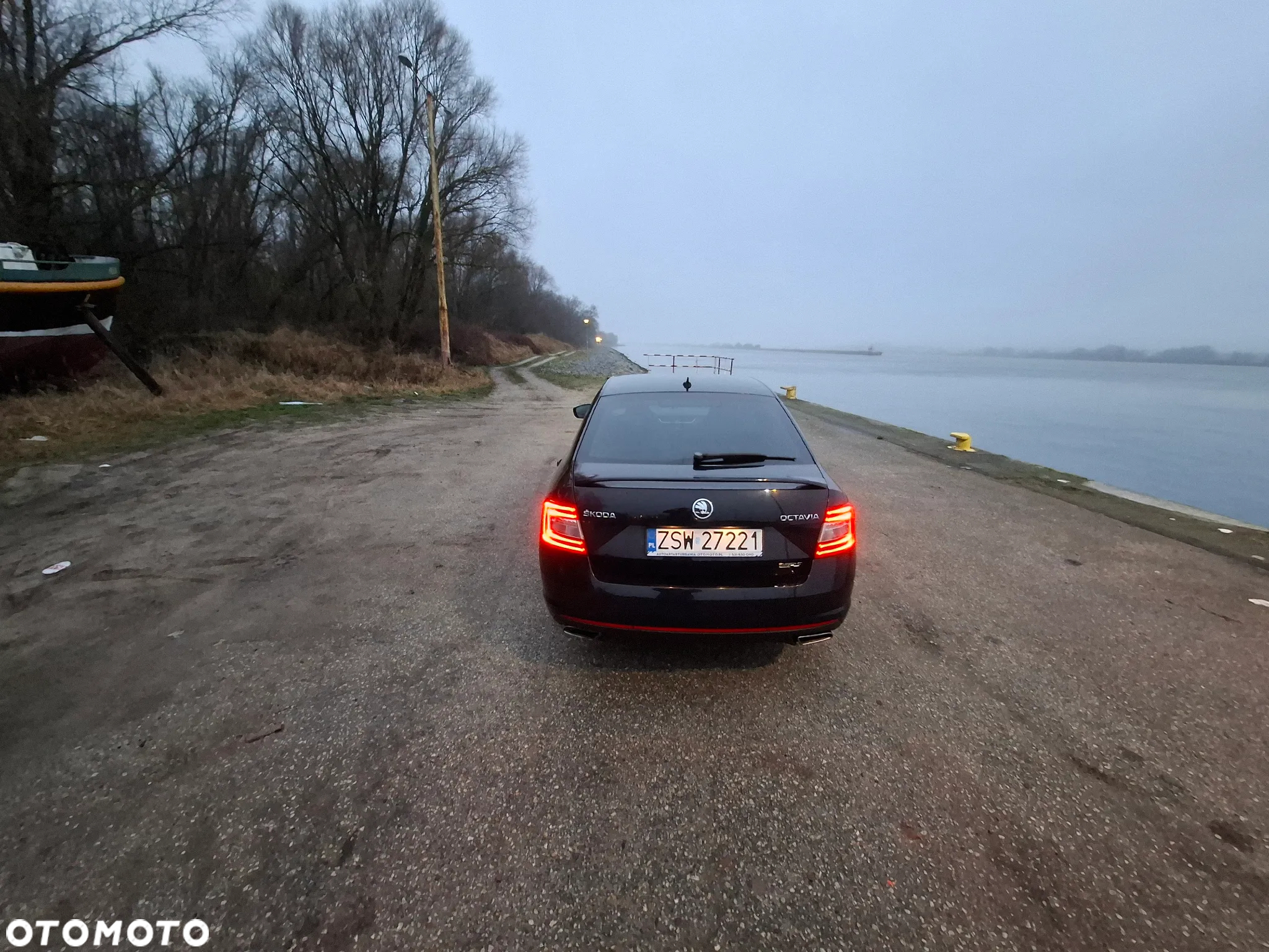 Skoda Octavia 2.0 TDI RS - 10