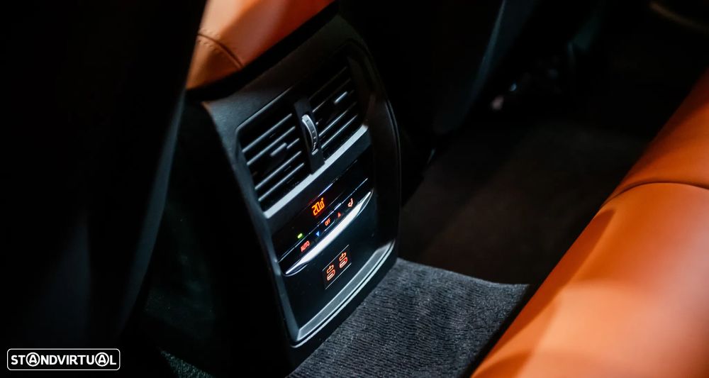 BMW M3 Competition Touring M xDrive - 47