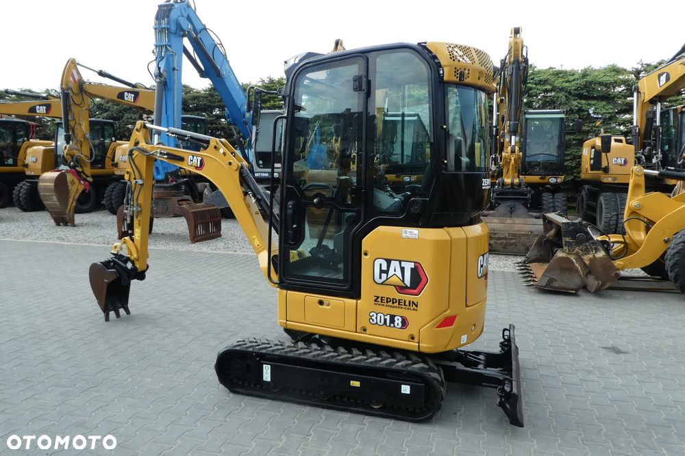 Caterpillar 301,8 PODWOZIE ROSUWANE - 2