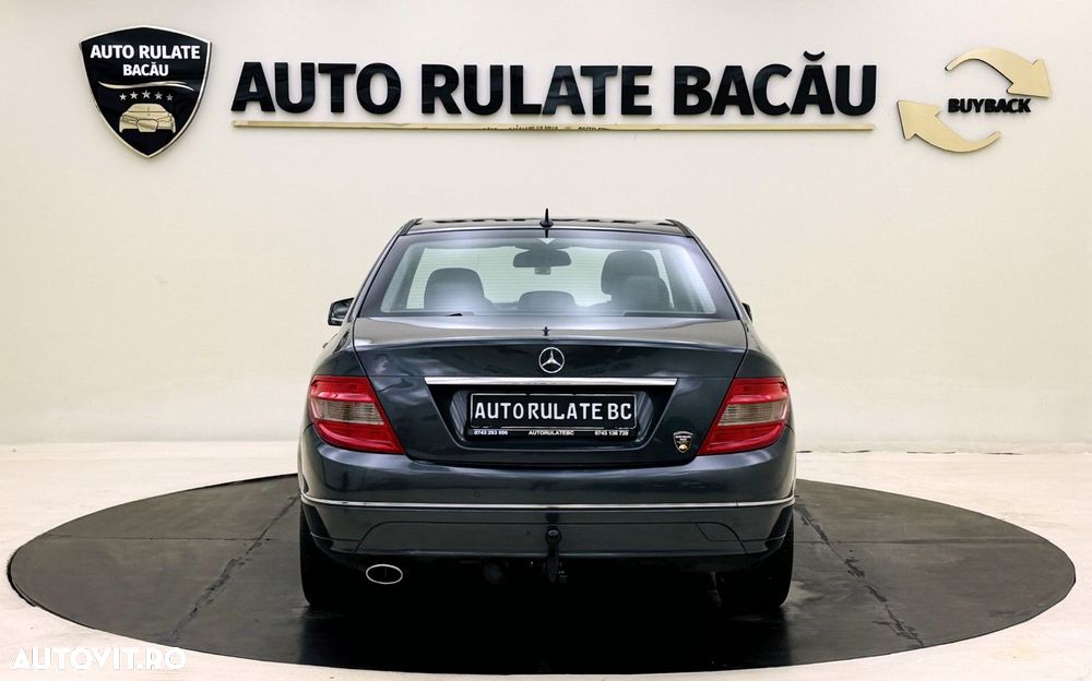 Mercedes-Benz C - 11
