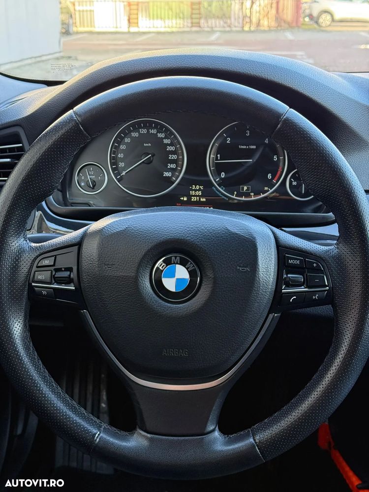 BMW Seria 5 520d - 10