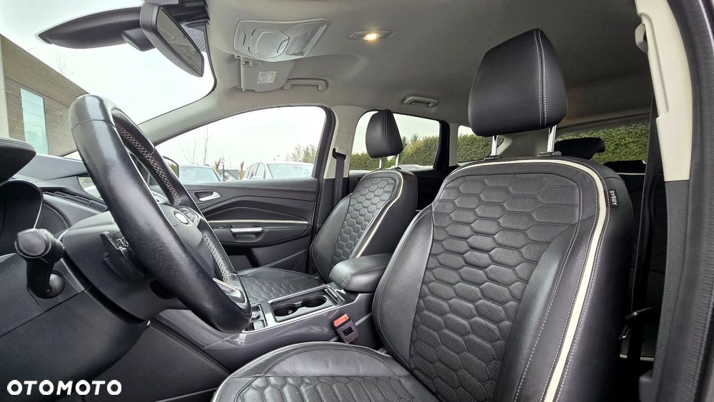 Ford Kuga 2.0 TDCi 4x4 Vignale - 19