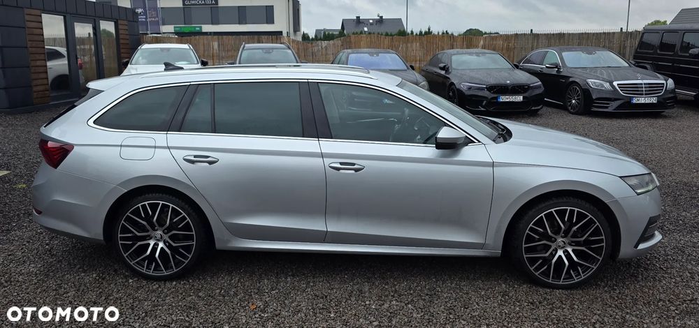 Skoda Octavia 2.0 TDI DSG RS - 2