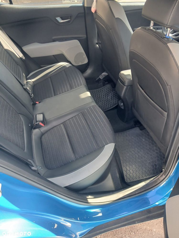 Kia Stonic 1.2 M - 2