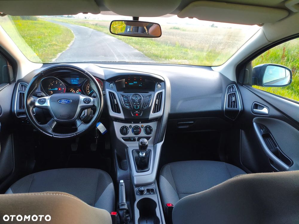 Ford Focus 1.6 TDCi Edition - 11