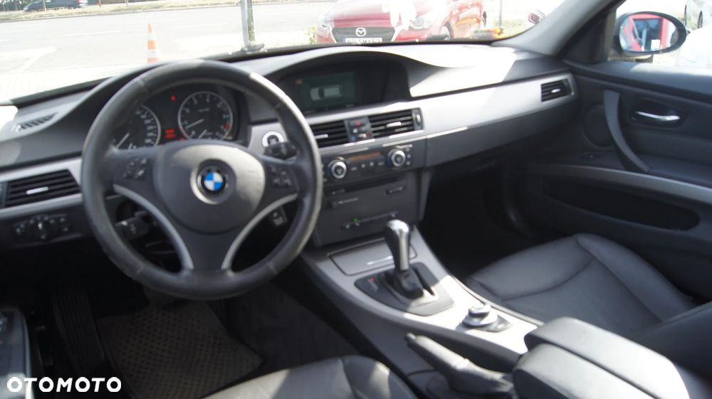 BMW Seria 3 - 8