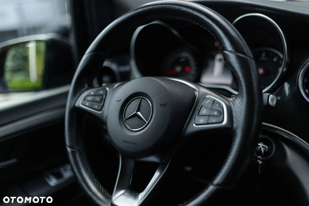 Mercedes-Benz Klasa V 250 d 4-Matic Avantgarde 9G-Tronic (ekstra dł) - 17