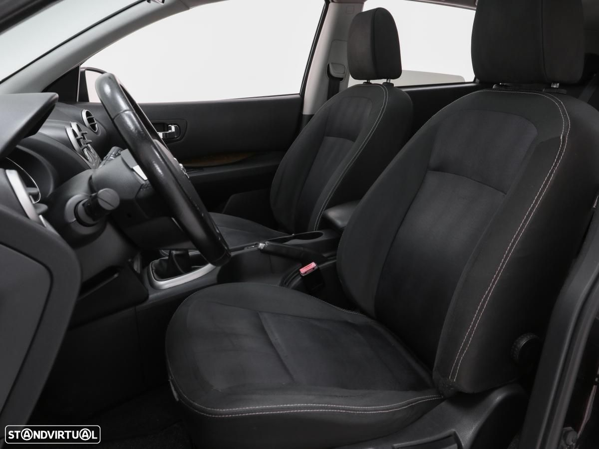 Nissan Qashqai - 8