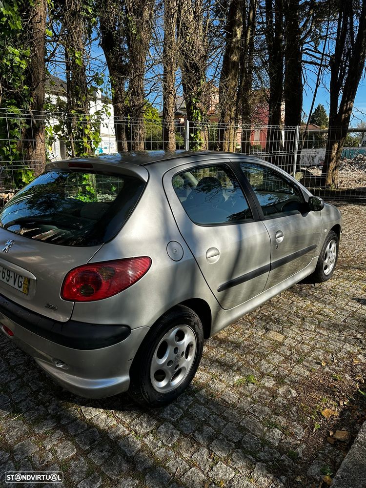 Peugeot 206 1.1 XT - 7