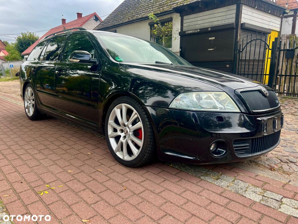 Skoda Octavia 2.0 TFSI RS - 2