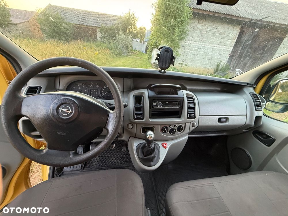 Opel Vivaro - 6