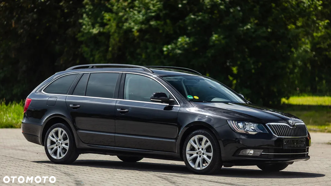Skoda Superb 2.0 TDI DSG Comfort - 8