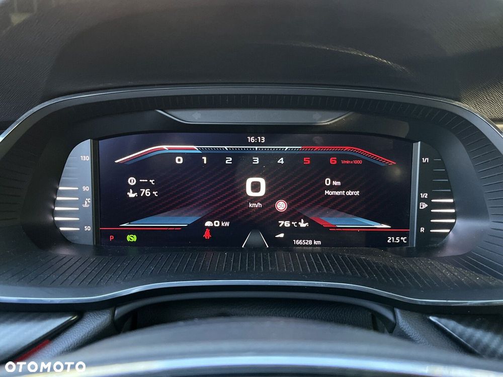 Skoda Octavia 2.0 TDI RS DSG - 26