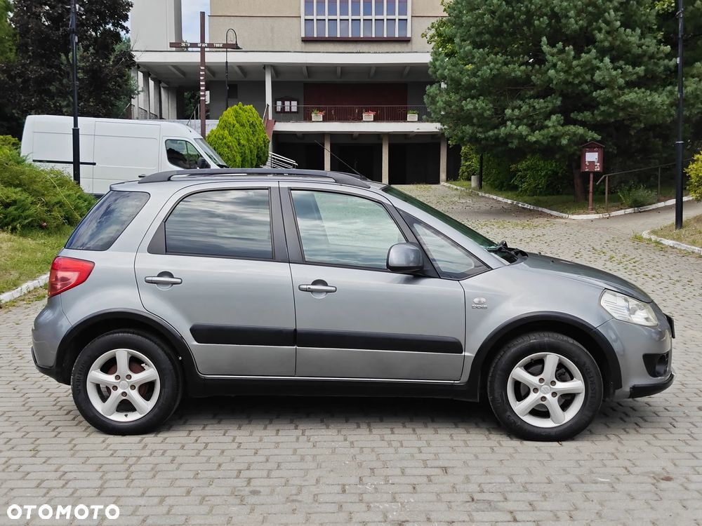 Suzuki SX4 1.9 DDiS DPF 4x2 Comfort - 29