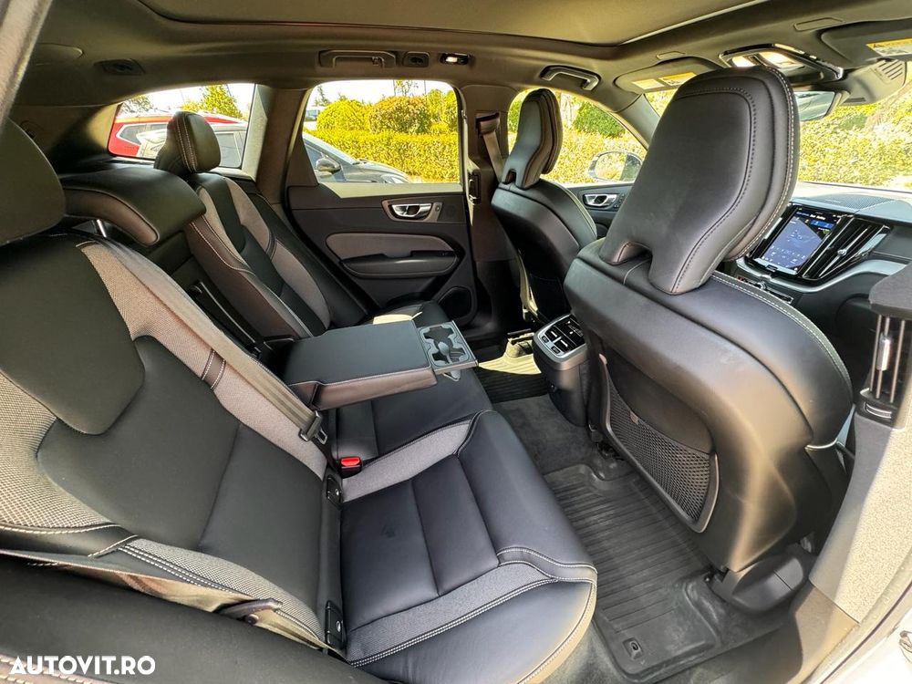 Volvo XC 60 - 16