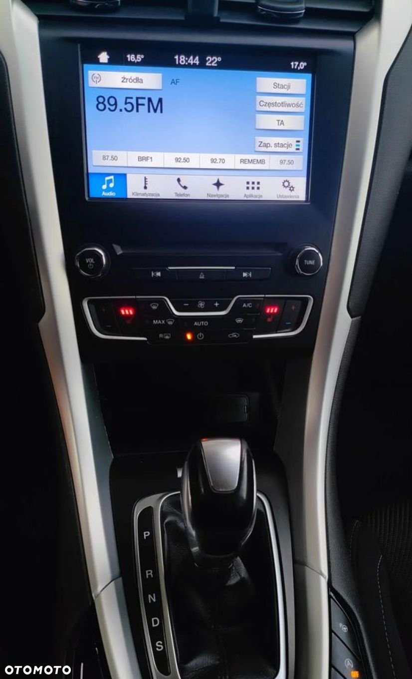 Ford Mondeo - 21