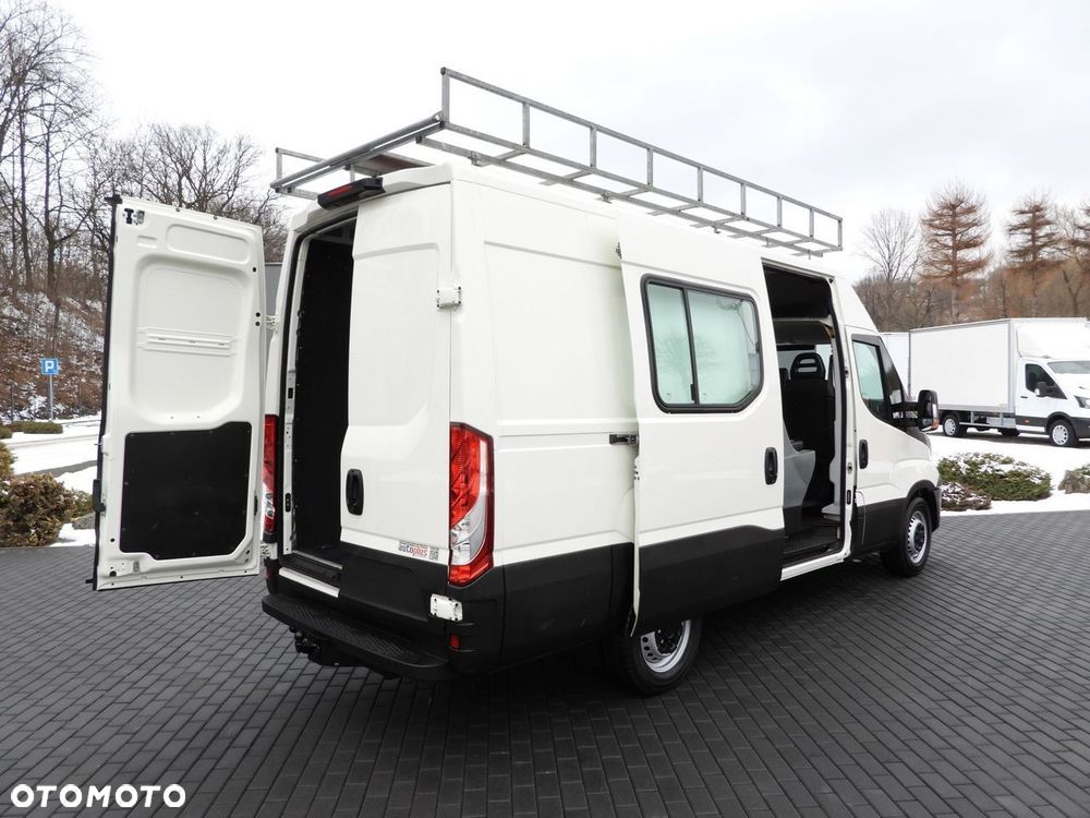 Iveco DAILY 35S14 FURGON BRYGADÓWKA 7 MIEJSC TEMPOMAT  140KM - 4