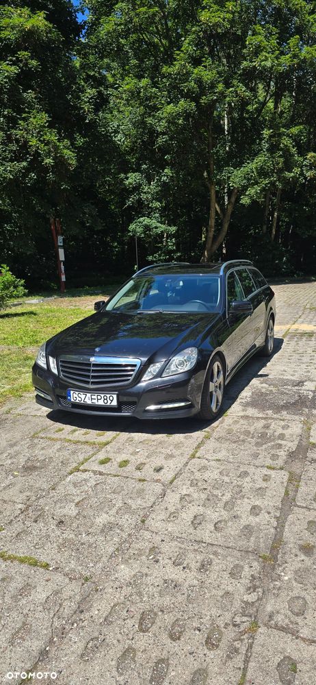 Mercedes-Benz Klasa E 250 CDI DPF BlueEFFICIENCY Automatik Avantgarde - 37