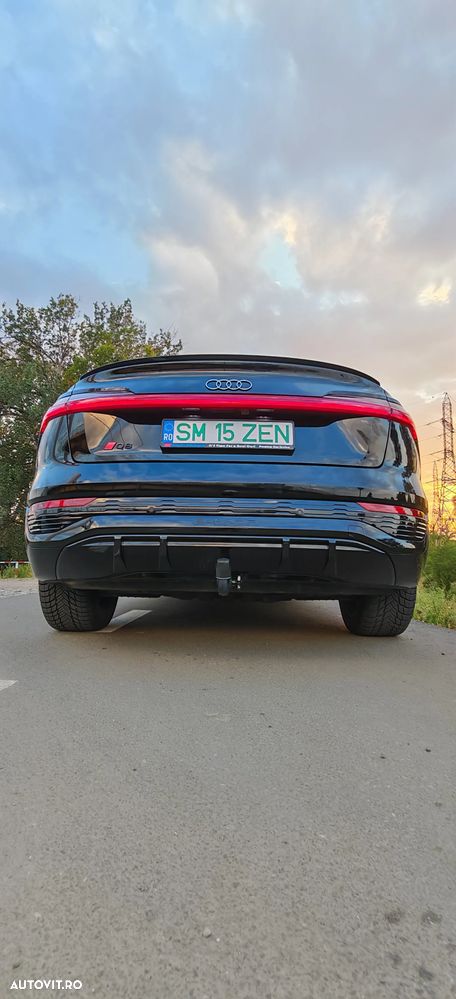 Audi Q8 Sportback e-tron 55 quattro Advanced - 13