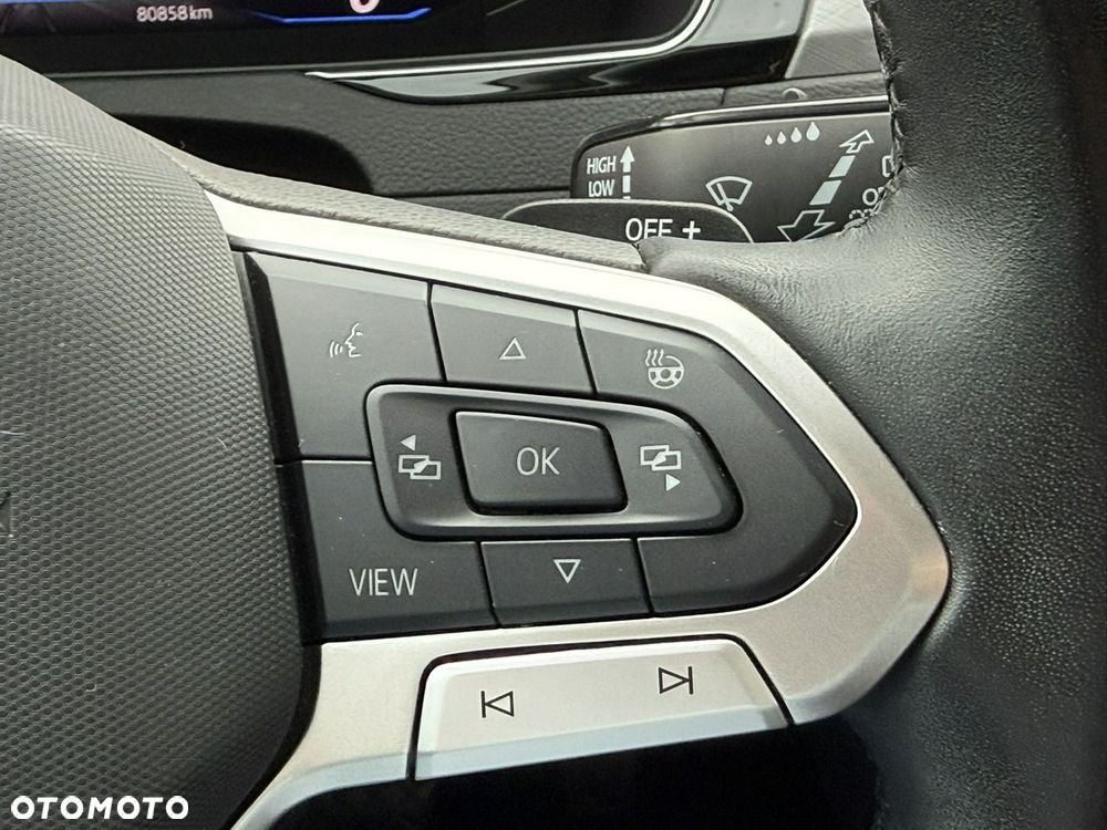 Volkswagen Passat Variant 2.0 TDI EVO Business DSG - 23