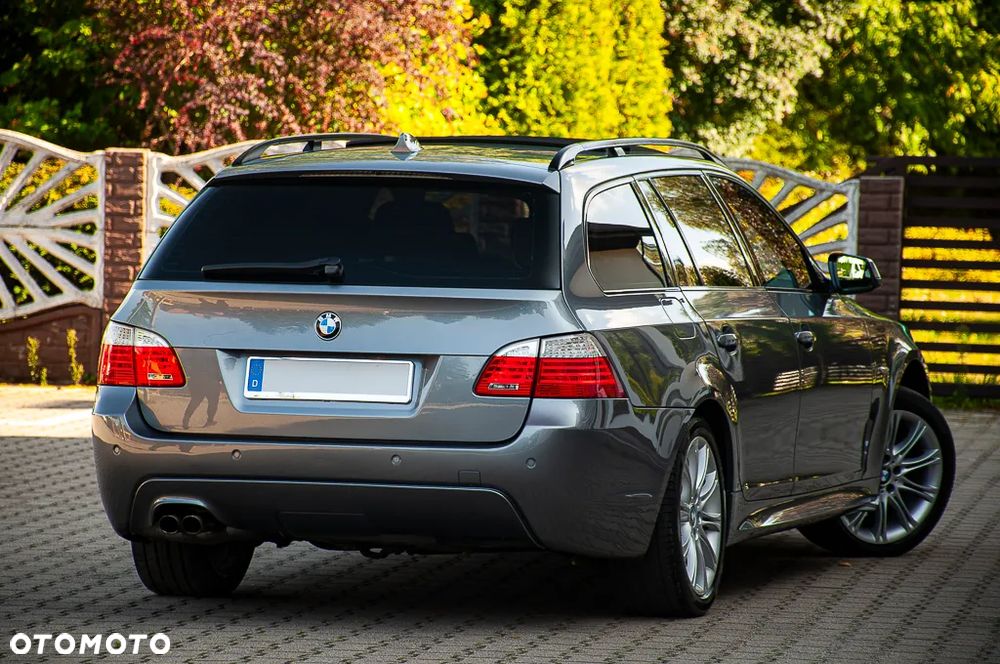 BMW Seria 5 525i xDrive Edition Exclusive - 13