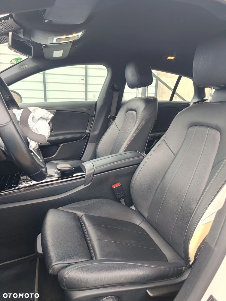 Mercedes-Benz CLA - 20