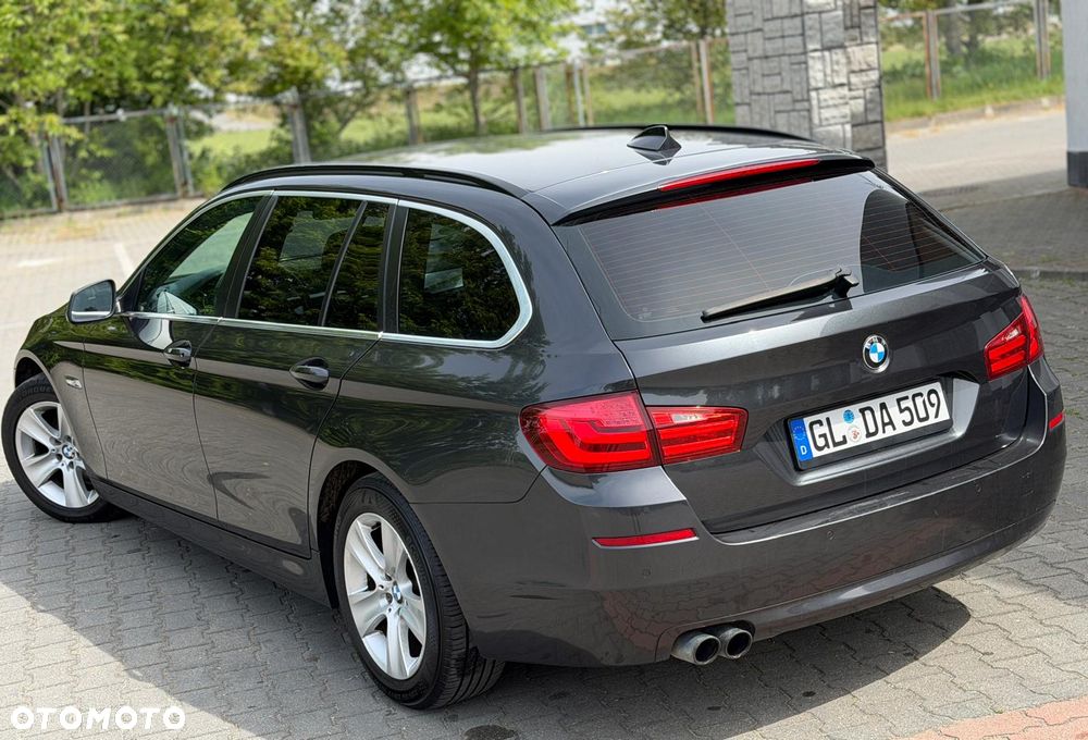 BMW Seria 5 520d BluePerformance - 17