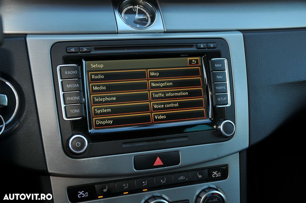 Volkswagen Passat CC 2.0 TDI BlueMotion Technology DSG - 9