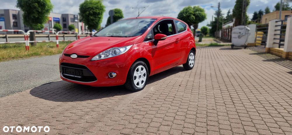 Ford Fiesta 1.25 SYNC Edition - 1