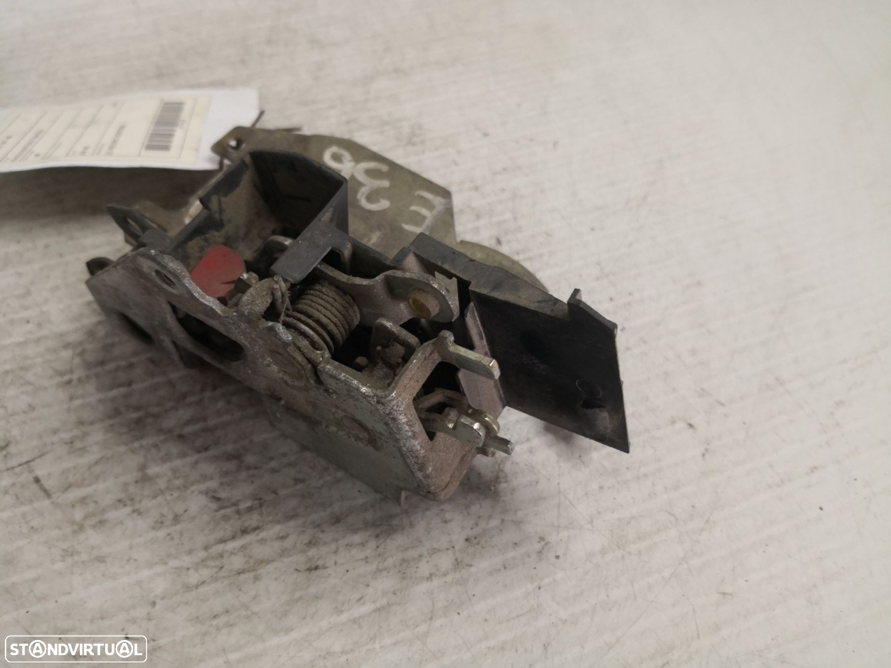 Fecho Da Porta Trás Dto Bmw 3 (E36) - 2
