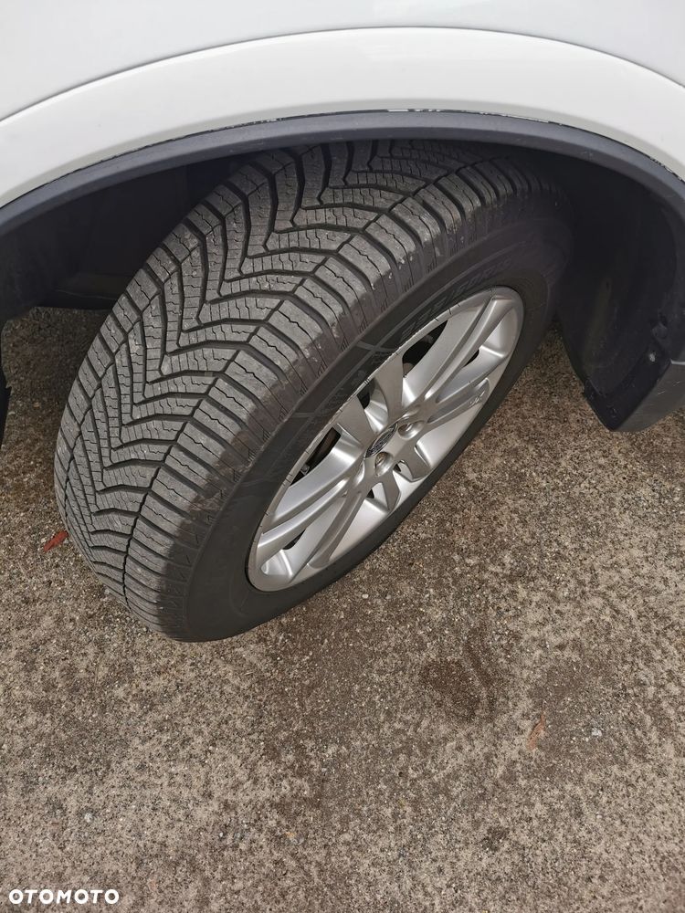 Volvo XC 90 - 13