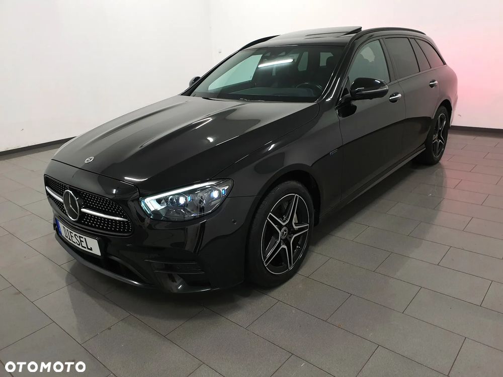 Mercedes-Benz Klasa E 300 de 4Matic 9G-TRONIC AMG Line - 37