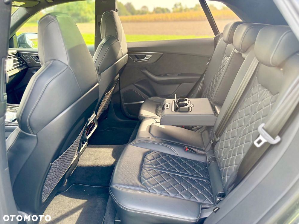 Audi SQ8 TFSI Quattro Tiptronic - 15