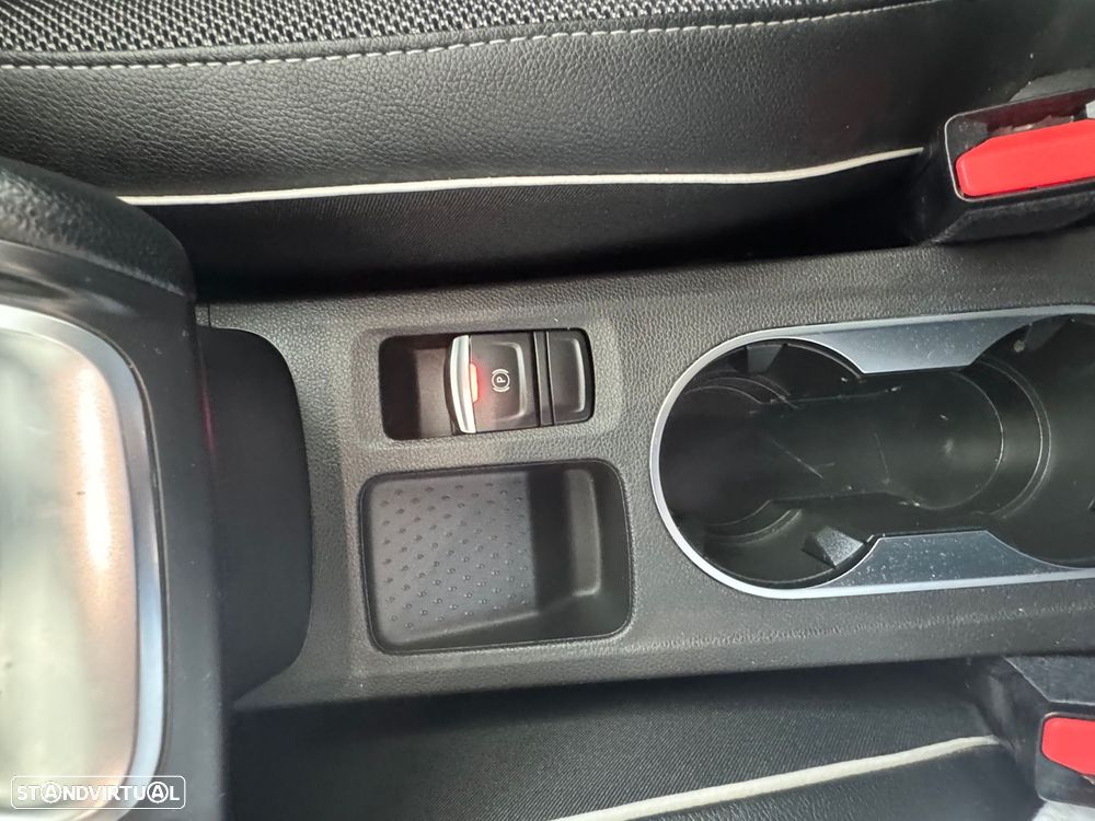 Renault Captur 1.5 dCi Exclusive - 23