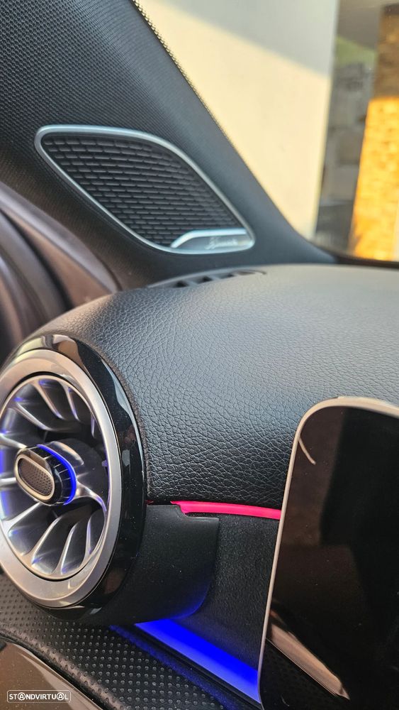 Mercedes-Benz A 180 d 7G-DCT AMG Line - 14