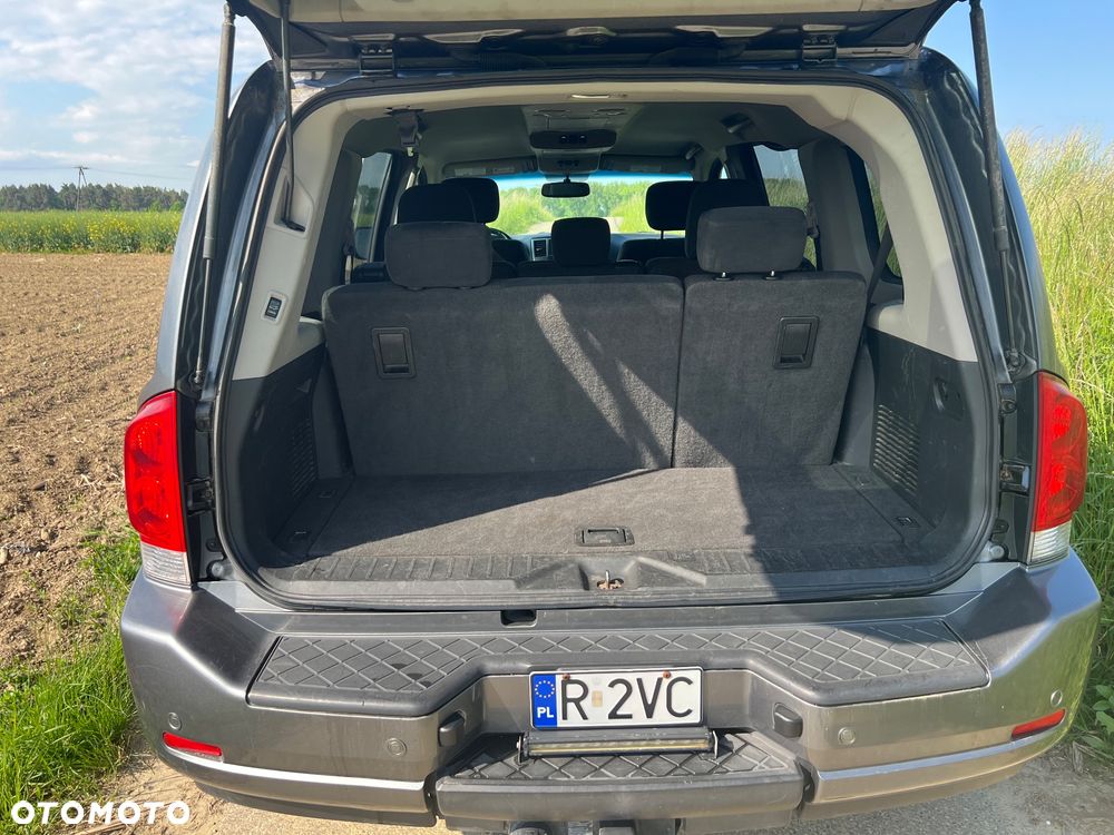 Nissan Armada - 11