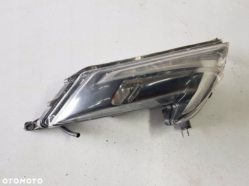 NISSAN JUKE I F15 LIFT 14-19r LAMPA LED PRAWA PRZÓD 26120BV80B - 2