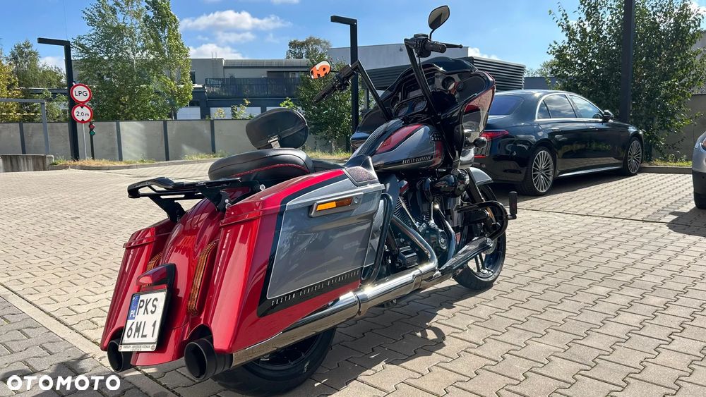 Harley-Davidson Touring Road Glide - 7