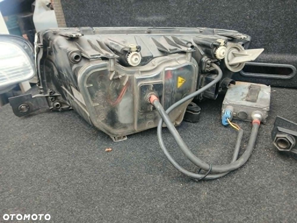 Skoda Fabia I Xenon lampa przednia lewa, prawa - 7
