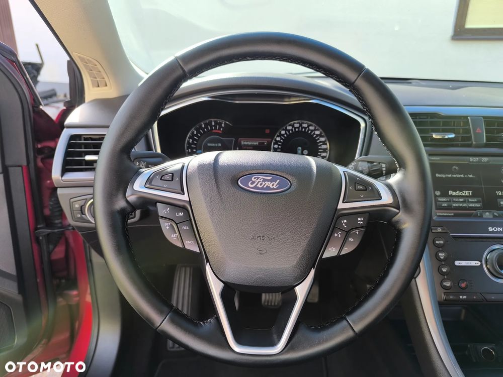 Ford Mondeo 2.0 TDCi STart-Stopp Titanium - 24