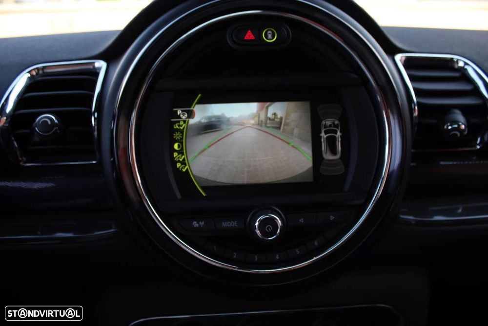 MINI Clubman Cooper Aut. Essential - 10