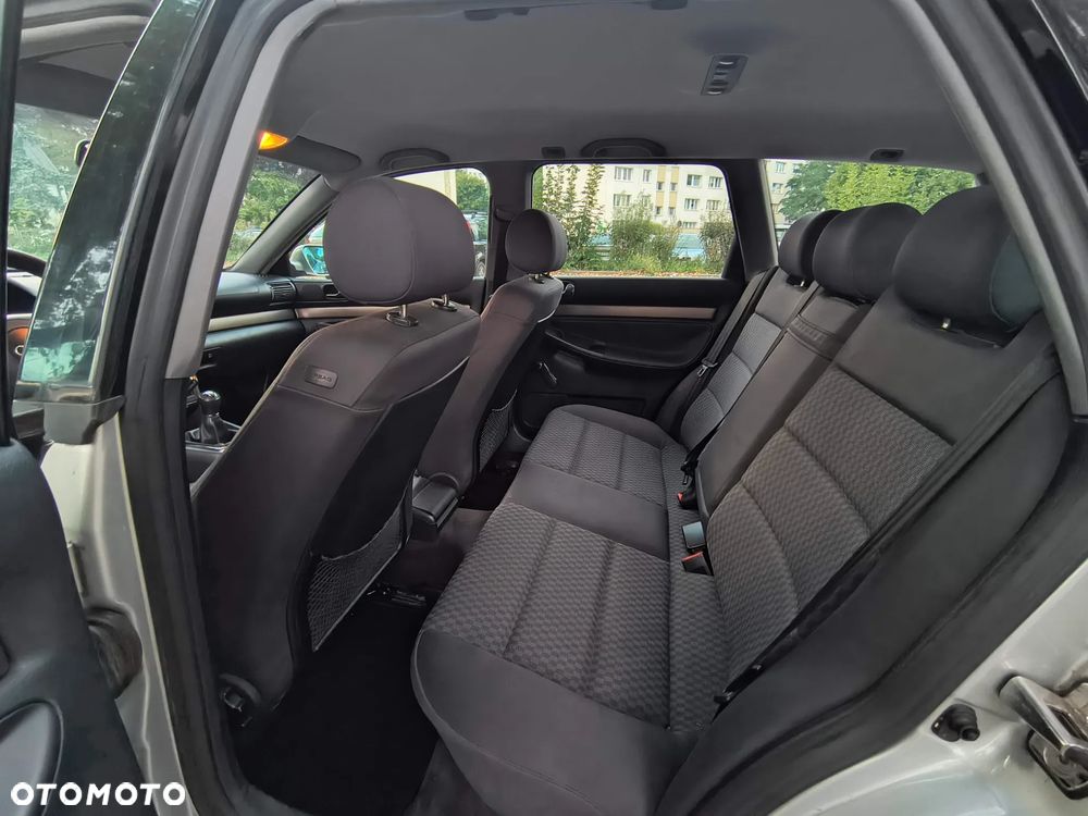Audi A4 Avant 1.9 TDI - 12