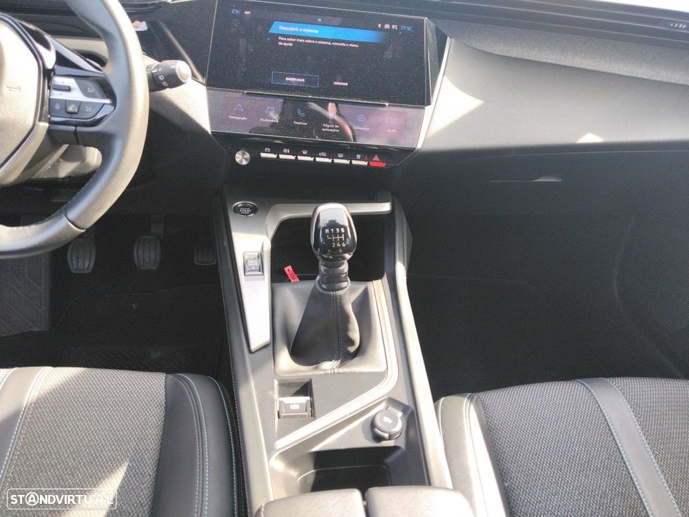 Peugeot 308 1.2 PureTech Allure - 11