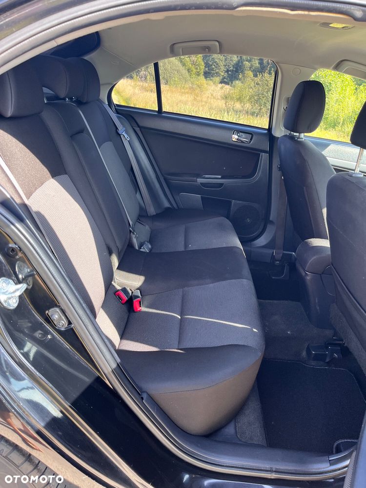 Mitsubishi Lancer 2.0 DI-D Intense - 14